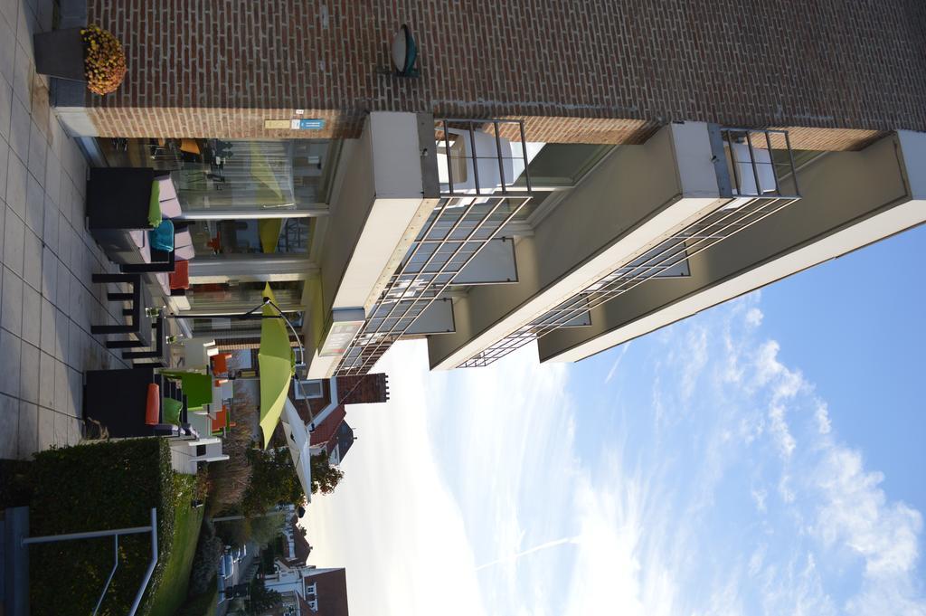 Hotel Maxim De Panne Exterior foto